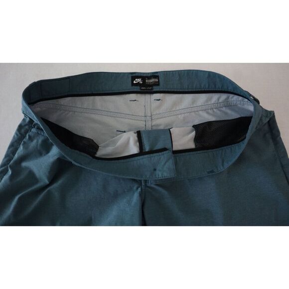 Nike SB 596358-359 Men's Sz 36 Teal Fremont Dri-FIT Stretch 5 Pocket Shorts - Picture 3 of 10